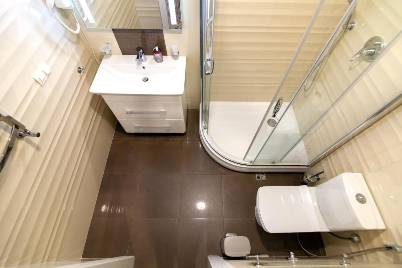 Royal Mini-Apart Hotel On Rynok Square Lviv Extérieur photo