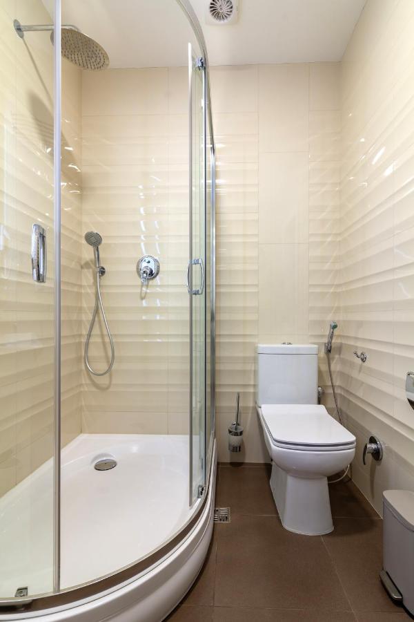 Royal Mini-Apart Hotel On Rynok Square Lviv Extérieur photo